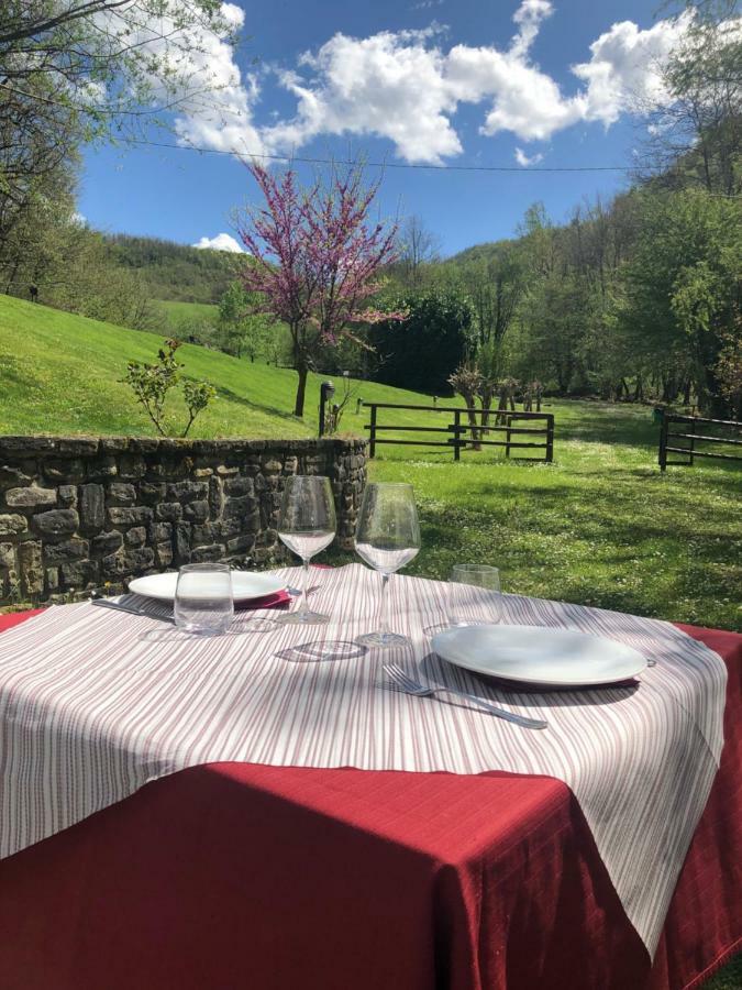 Agriturismo La Ferraia Pianello  Extérieur photo